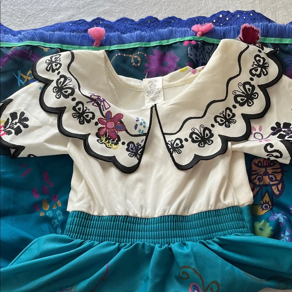 Disney vibrant stylish